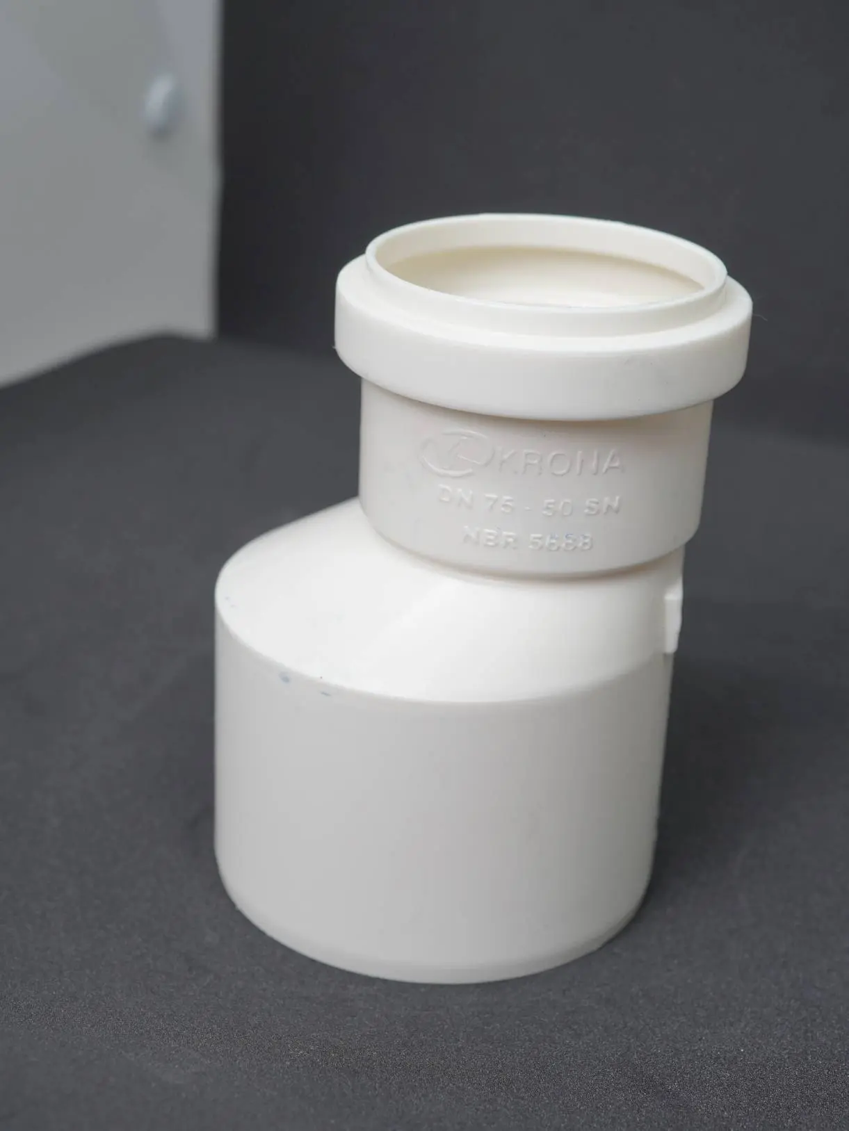 DSC06235 UNION REDUCCION DESAGUE - Imagen 1